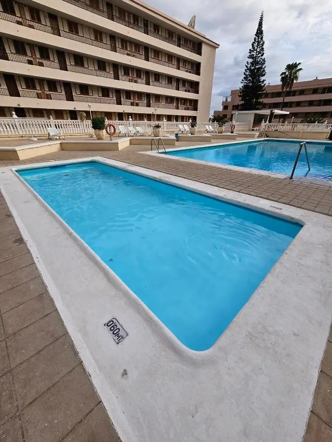 Fayser 108 Beachfront With Direct Pool Access From Terrace Arona  0*, Arona (Tenerife) España