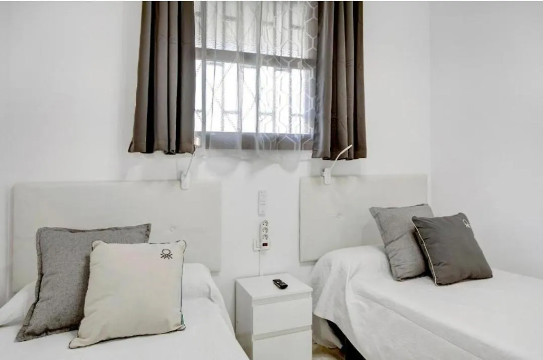 Fayser 108 Beachfront With Direct Pool Access From Terrace Arona